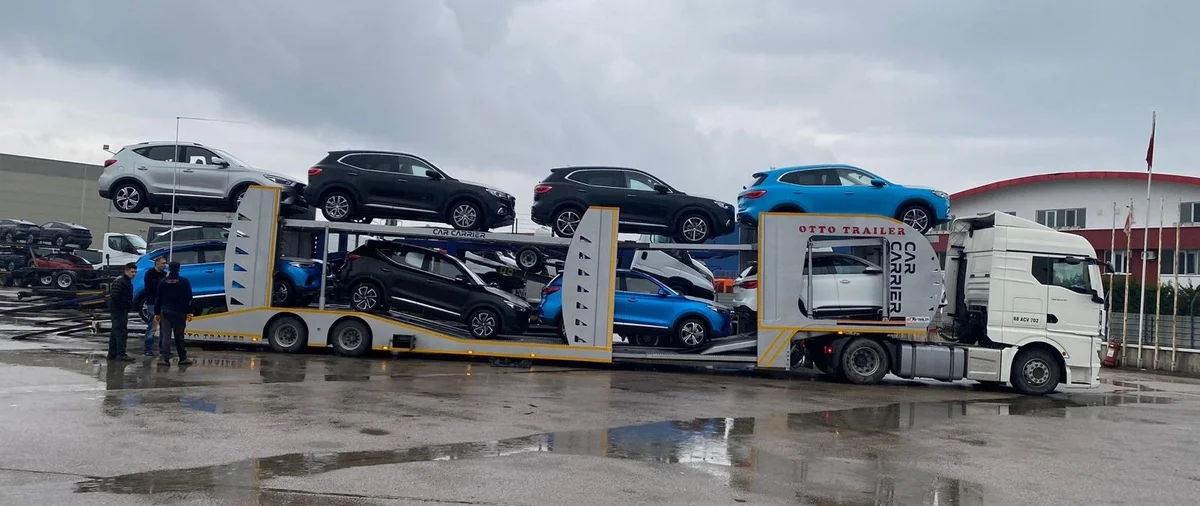 CAR TRANSPORT TRAILER